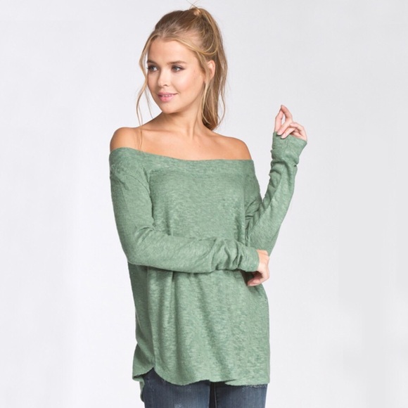 😎5🌟Beautiful Off Shoulder Sage Top - Picture 2 of 7